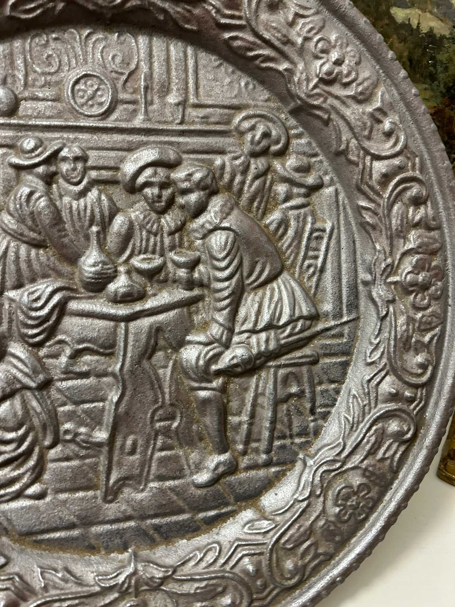 NO684 Decoratiune perete 2,6kg 38cm diametru posibil zinc, aluminiu