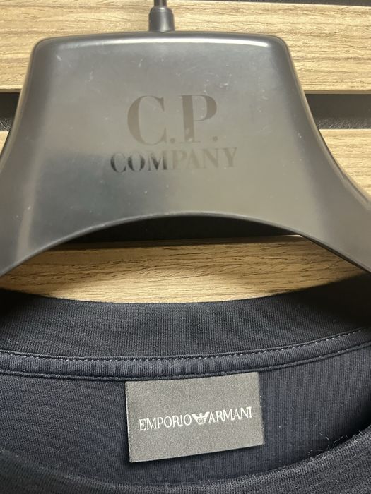 Emporio Armani : размер Л / Оригинал