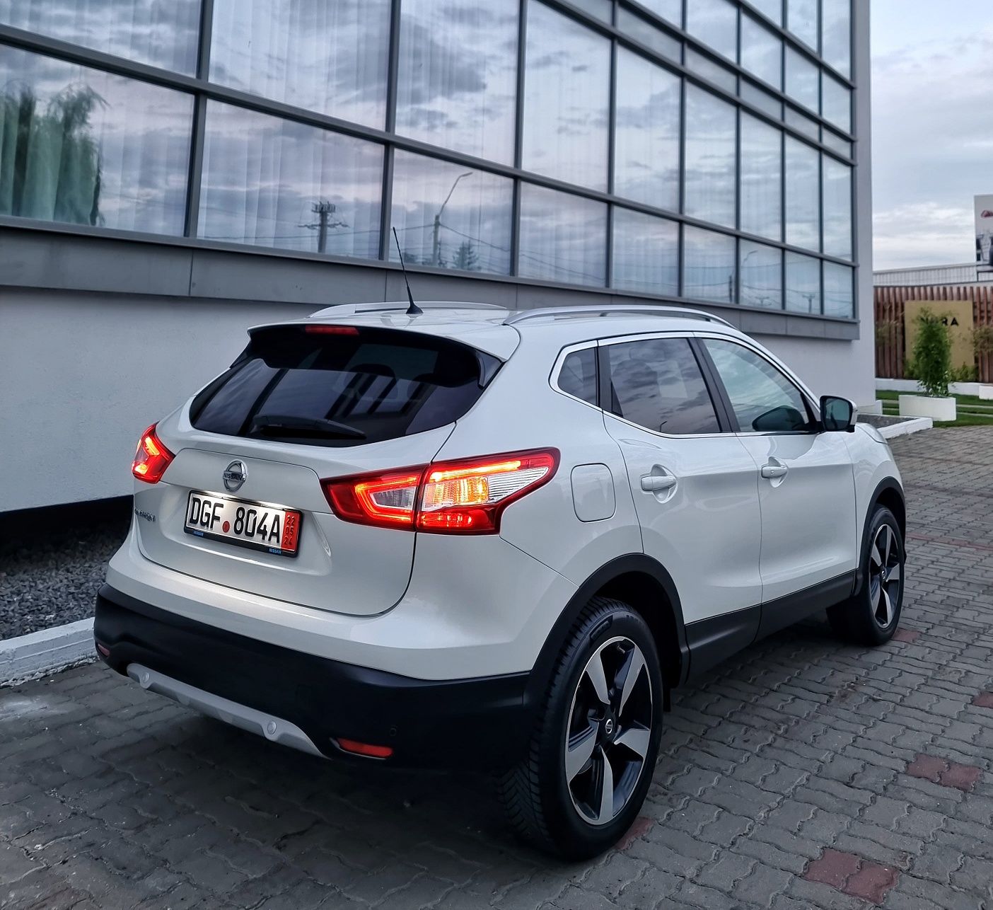 Nissan Qashqai Tekna 2015 1.6Dci Navi/Pano/Camere360/Xenon/Tempomat!