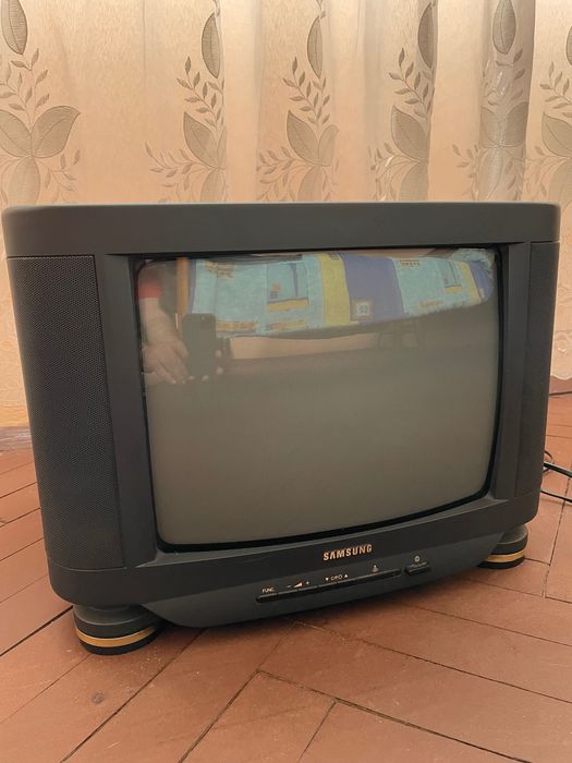 Телевизор-Samsung