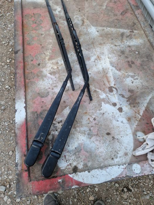 Стойки дворник Волва