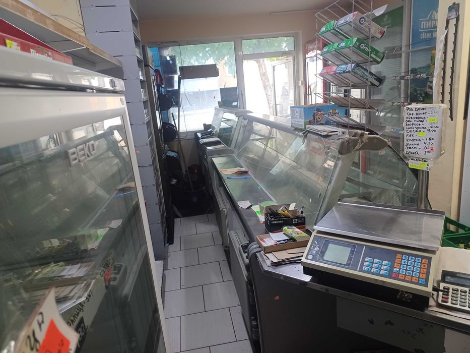 Дава се под наем Магазин в Русе, Средна кула - 42 кв.м за 331.5 € - Снимка #4