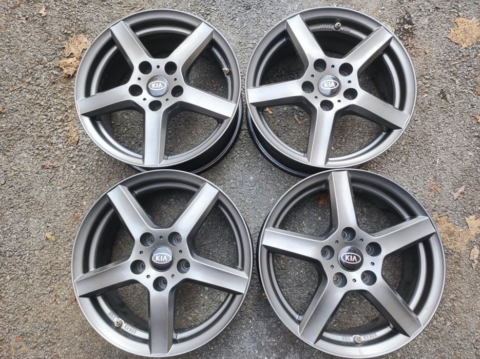 Хюндай; Киа – 16 цола 5x114,3; 4 бр. лети джанти, цвят графит