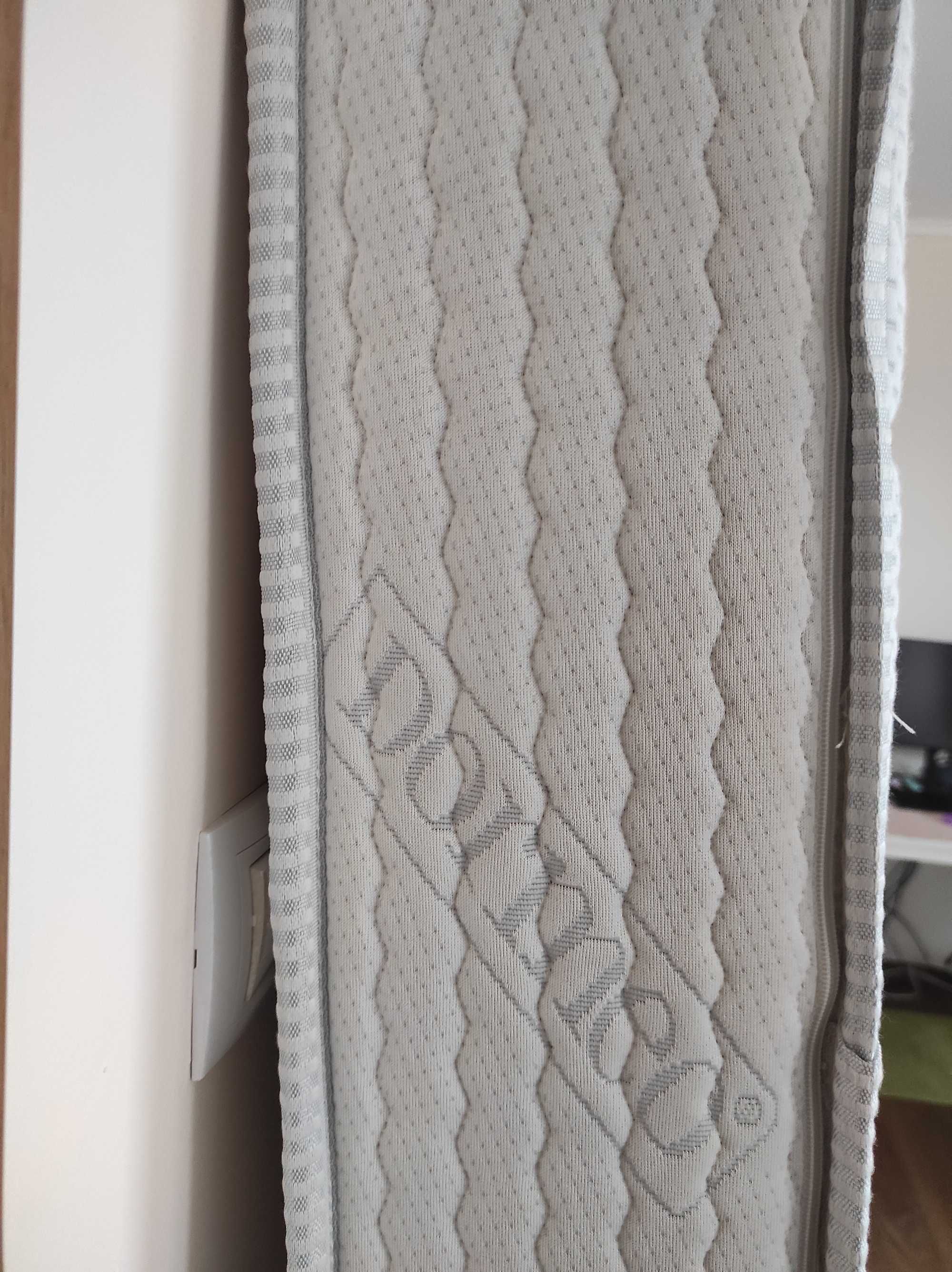 Матрак Dormeo Imemory Silver 2l