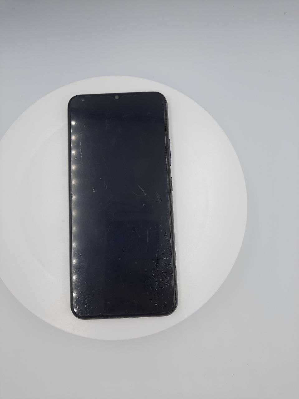 Смартфон Realme C25