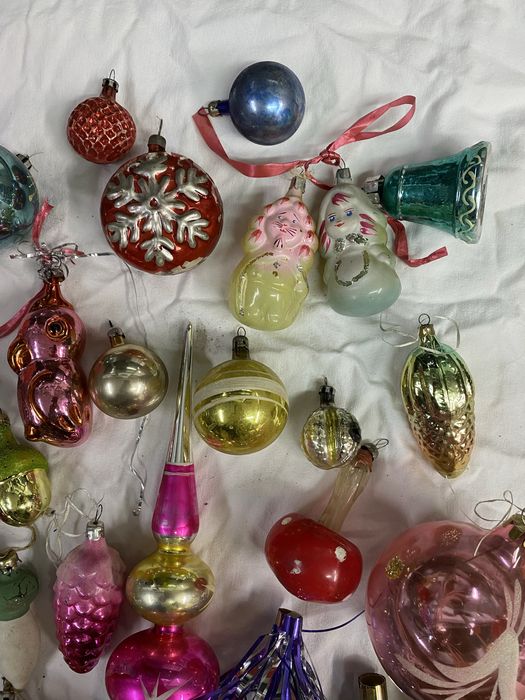 Стари играчки украшения за елха