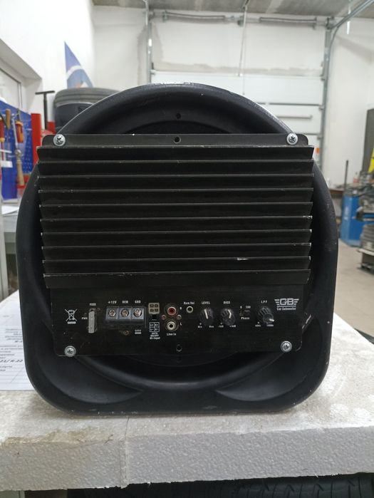 Продам сабвуфер в хорошем состоянии