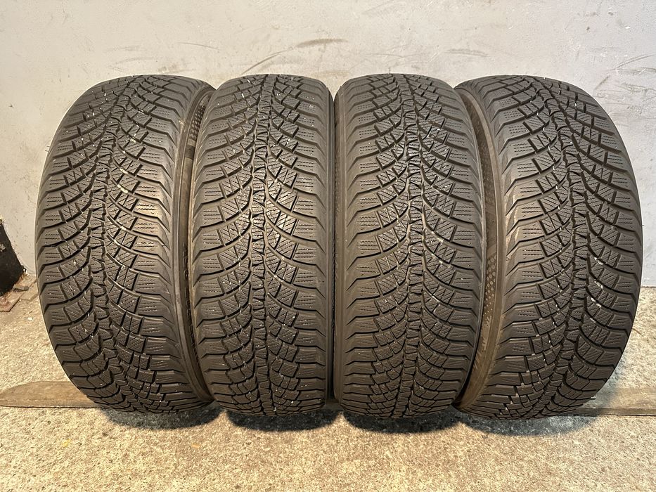 Гуми 205/55/17 KUMHO Wintercraft