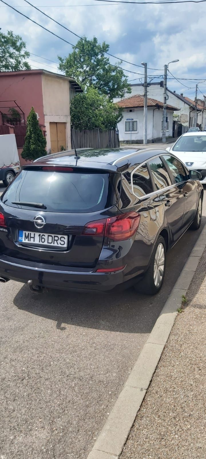 Vand opel astra j