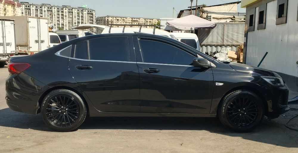 diski R17 4x100 razbaltovka minerva 215/50/R17