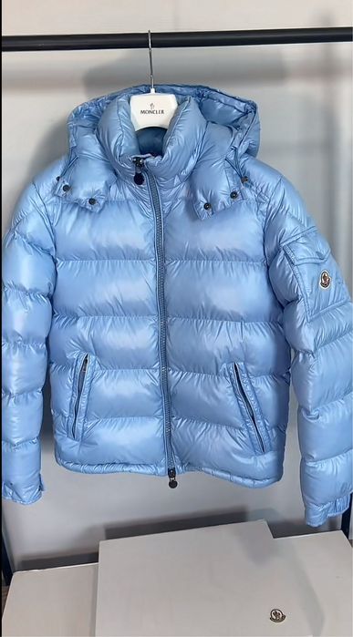 Geaca moncler maya baby blue