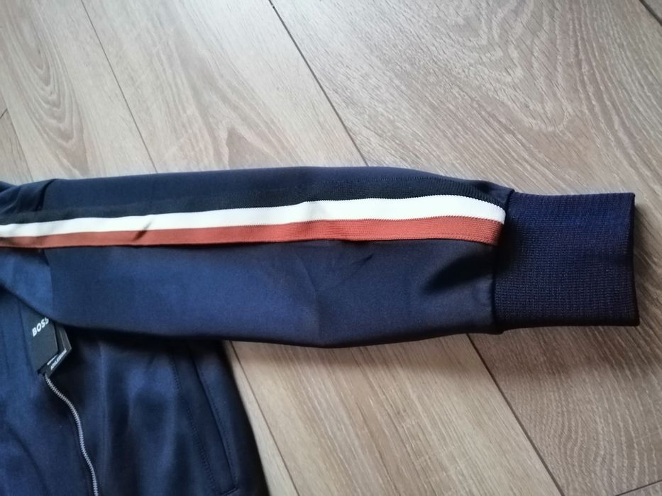 HUGO BOSS мъжки спортен екип в тъмно син цвят  XL