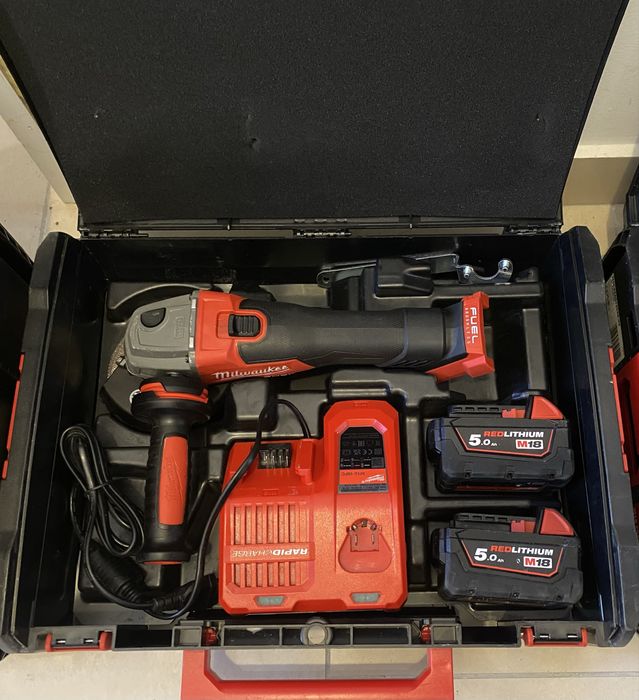 Milwaukee M18 FSAG125X polizor unghiular an 2023