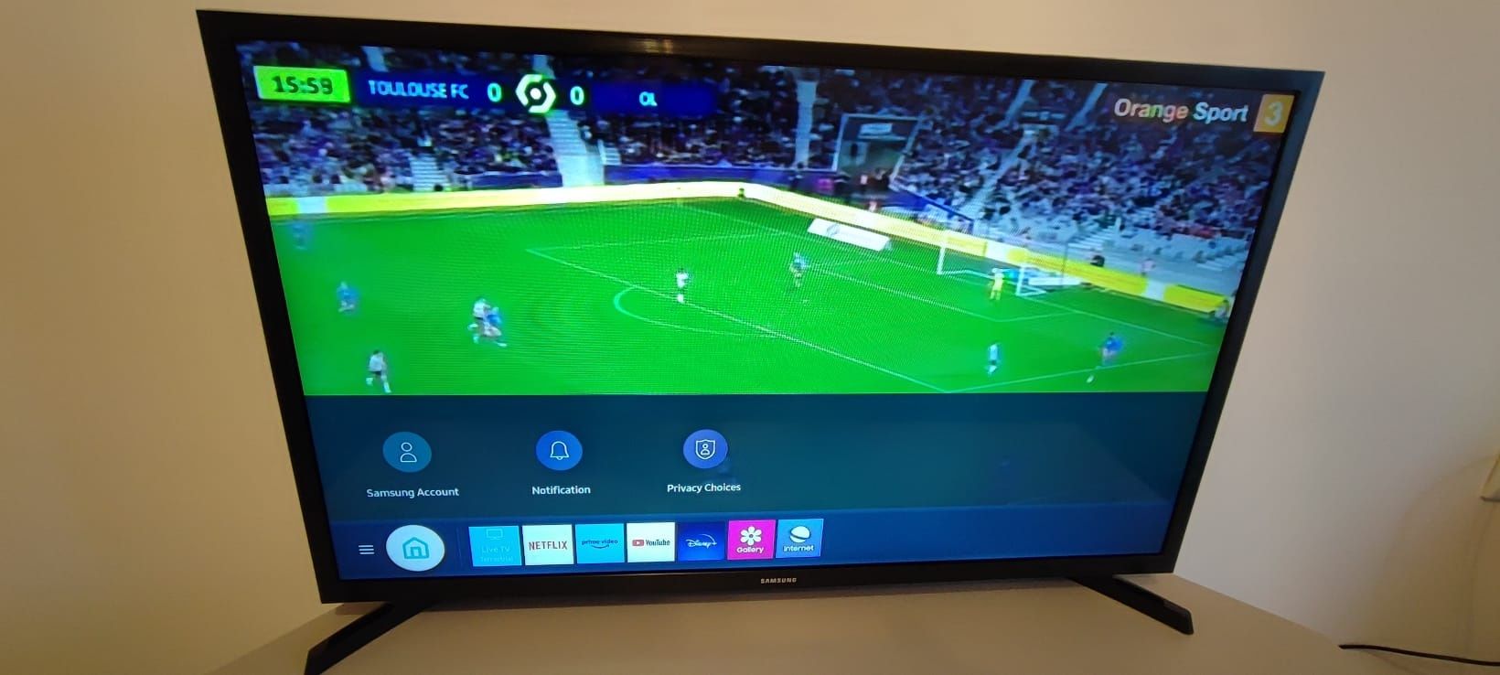 Samsung smart tv 80 cm impecabil