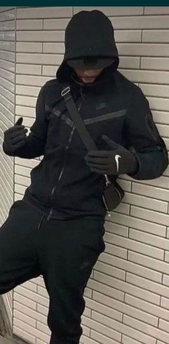 Trening Nike tech diverse culori