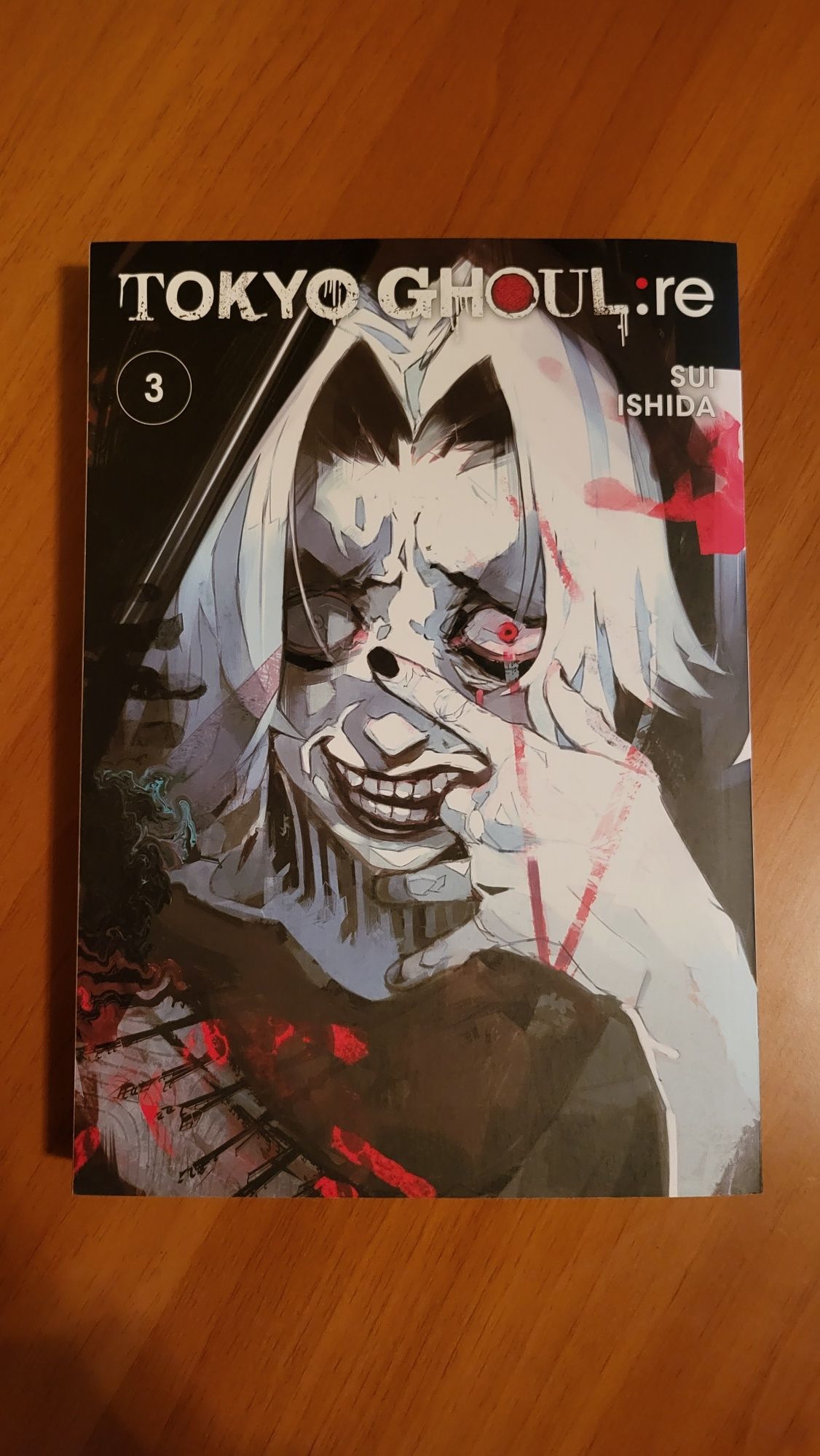 Vând cărți manga Tokyo Ghoul