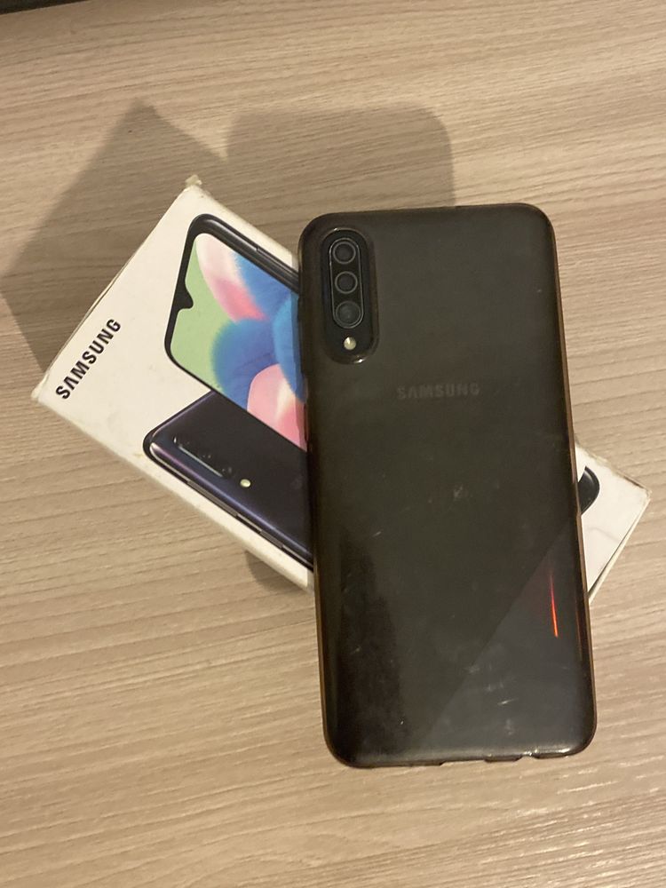 Samsung galaxy a30s телефон