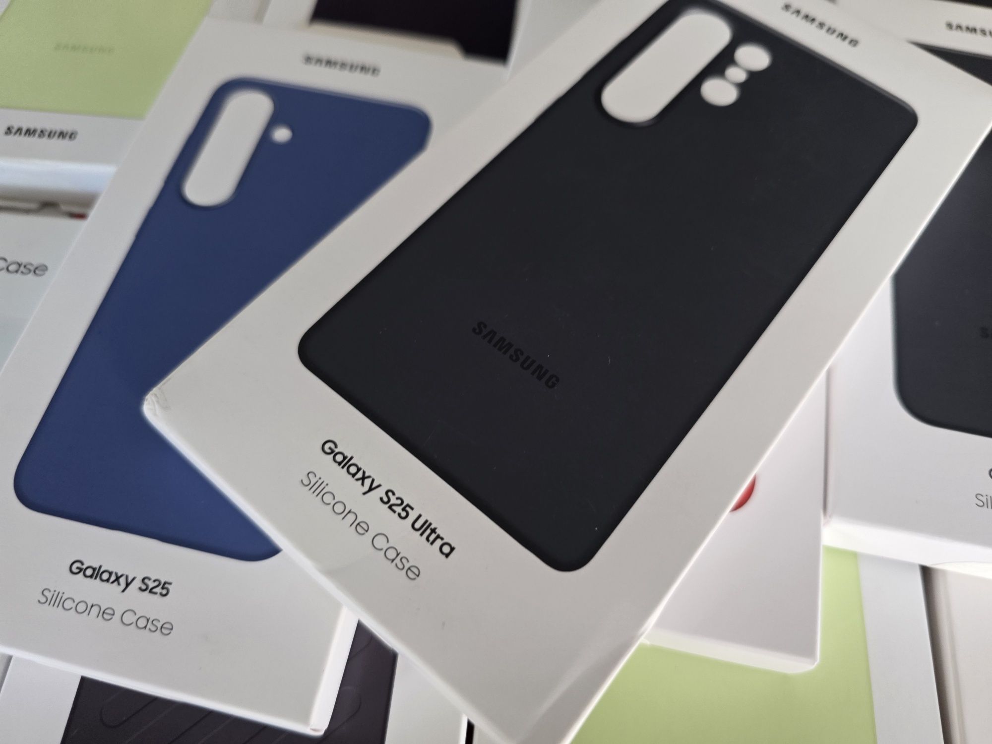 Samsung Galaxy S25,S25 Ultra,S25+,S24+,S24 Ultra,S23FE,S24 гръбчета