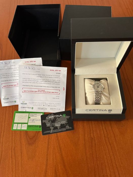 Женские часы Certina