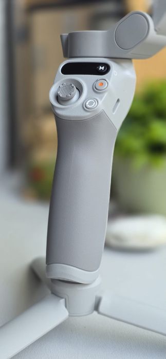 Stabilizator / Gimbal DJI Osmo Mobile SE, 3 Axe, Gri