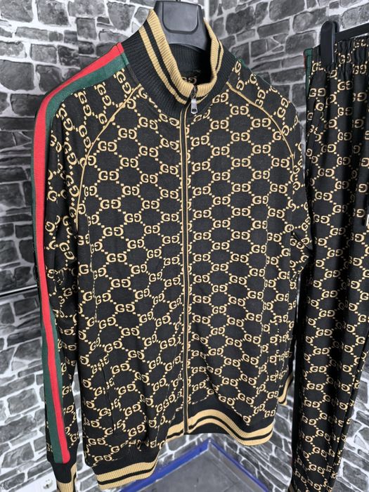 Мъжки екип високо качество