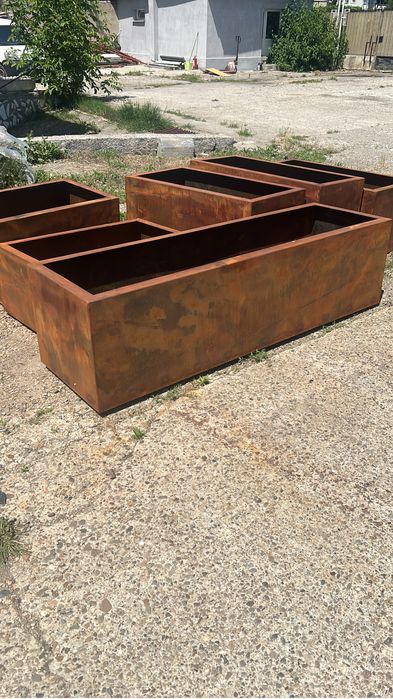 Table CORTEN si decoratiuni: fatade*garduri*fantani*mobilier int.+ext.