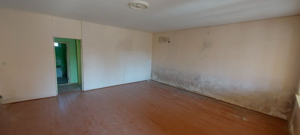 2 хонали квартира сотилади Жиззах шахрида