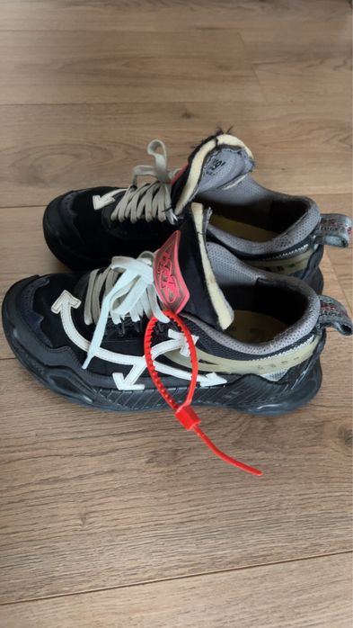 Off White Odsy 1000