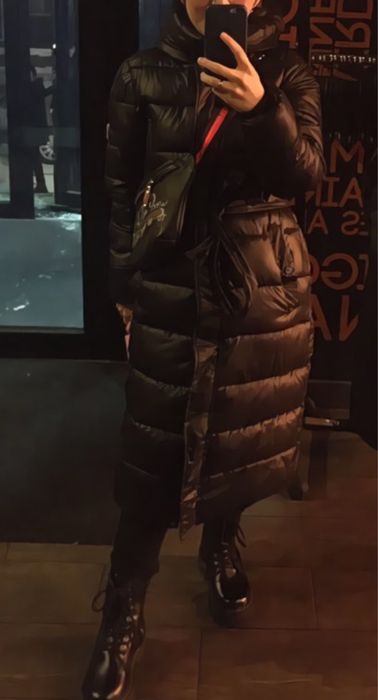 Зимняя куртка в отличном состоянии