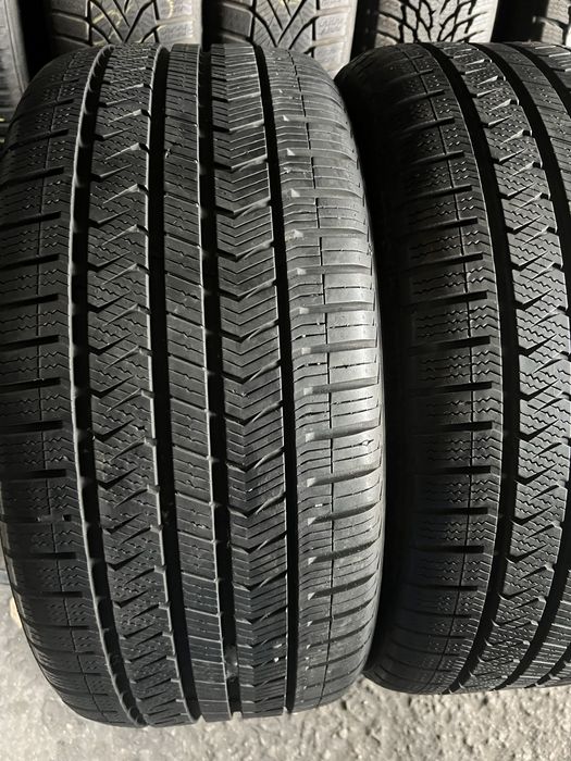 Anvelope 235/35/19 Vredestein Allseason 235 35 R19