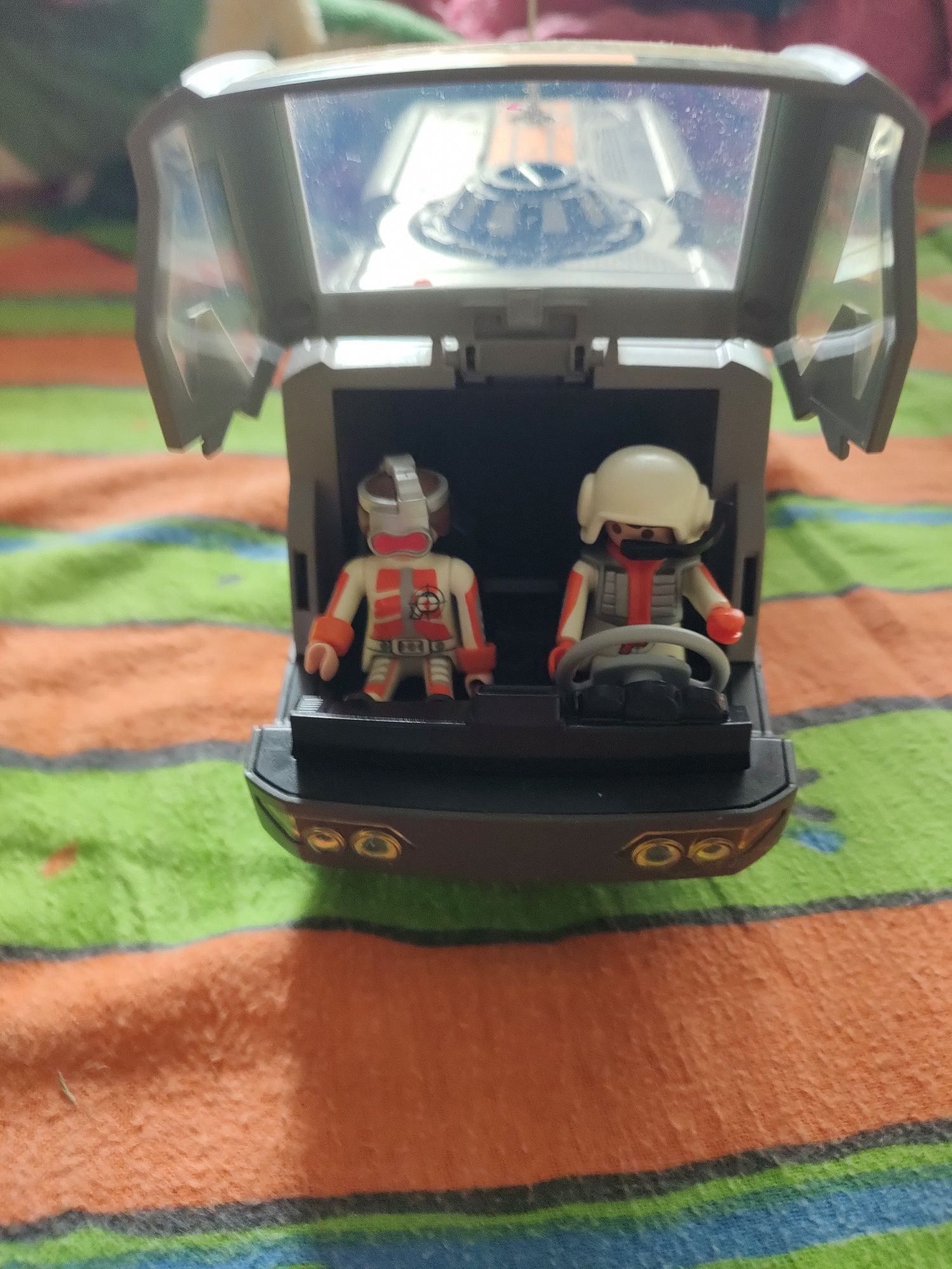 Playmobil mașină si set figurine