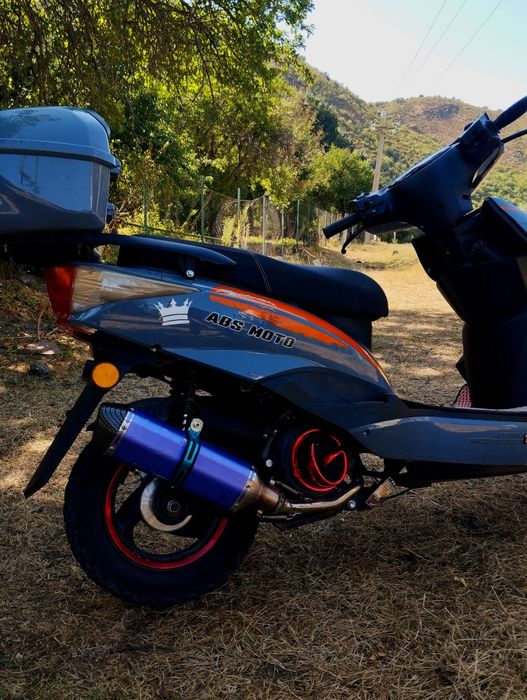 Продаю мопед срочно