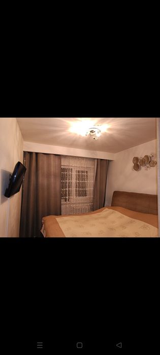 Apartament 4 camere decomandat