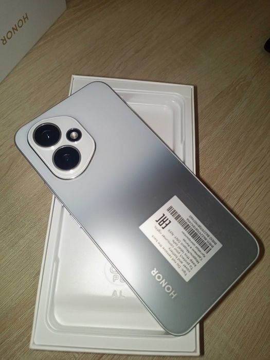 Honor 400 продается