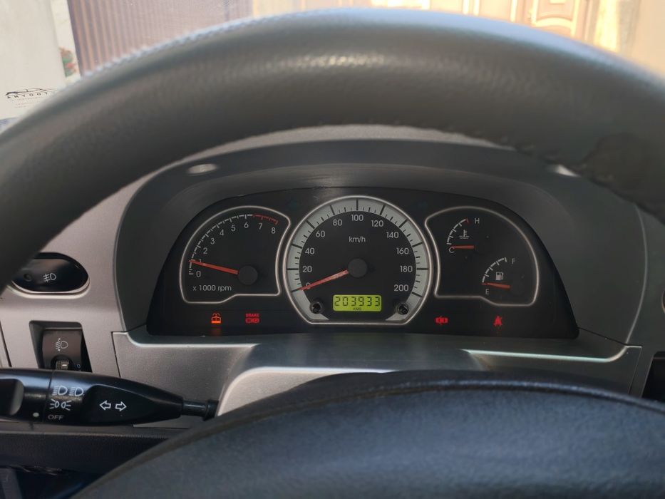 Nexia 2 2015 Luks 4 pozitsiya 1.6 DONC