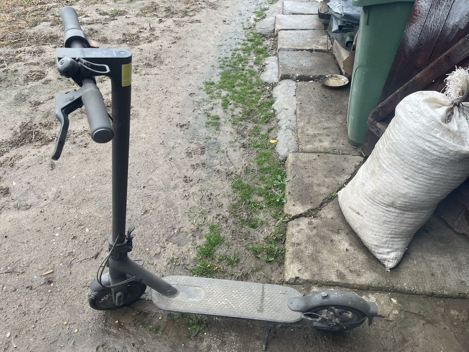 Trotineta  electrica xiaomi essential