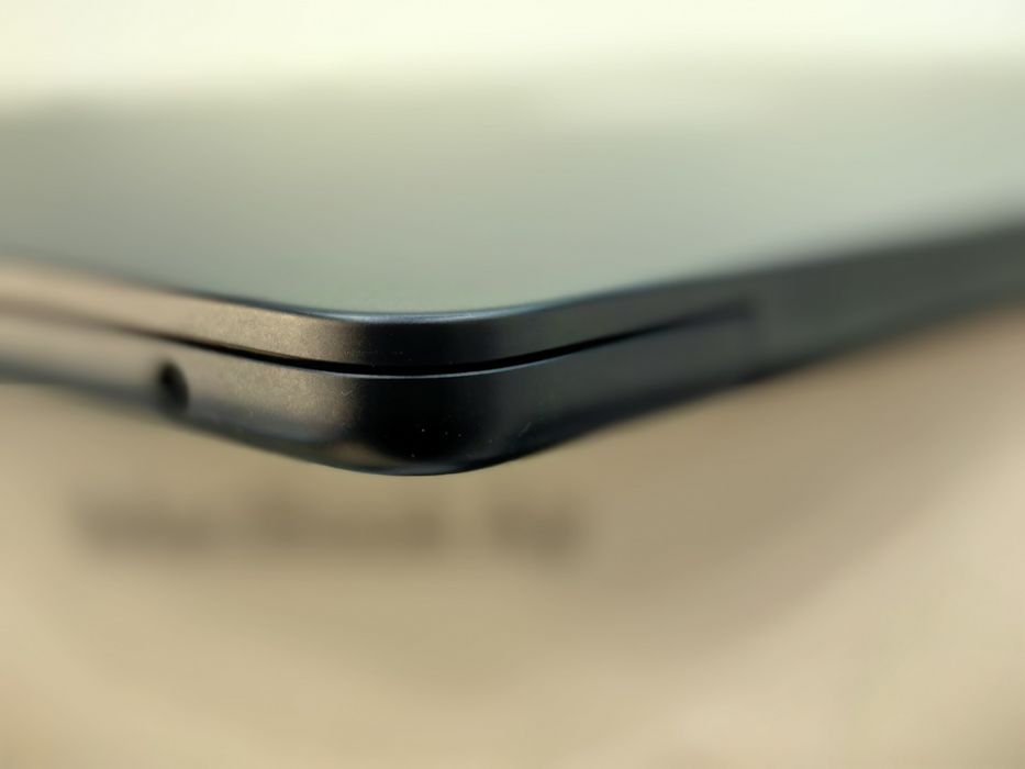 Хб! MacBook Air 2022 M2  13.6 Много добър