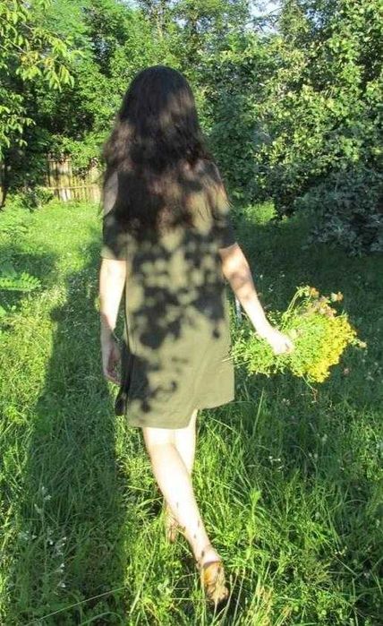 Rochie lejeră de vară din bumbac cu umerii goi