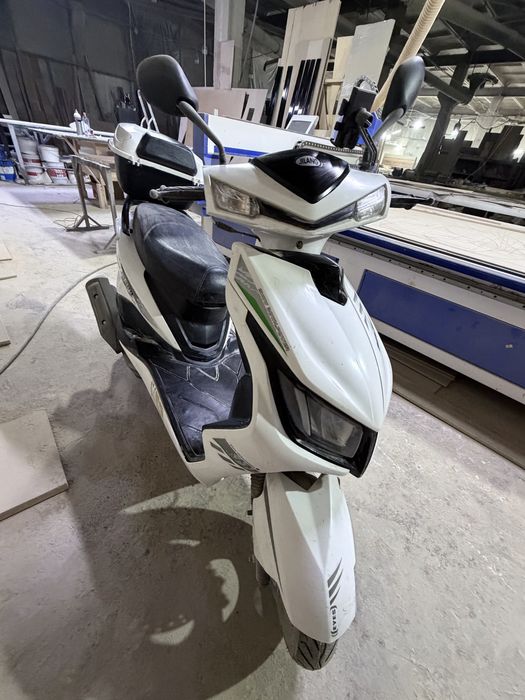 Мопед новый продам