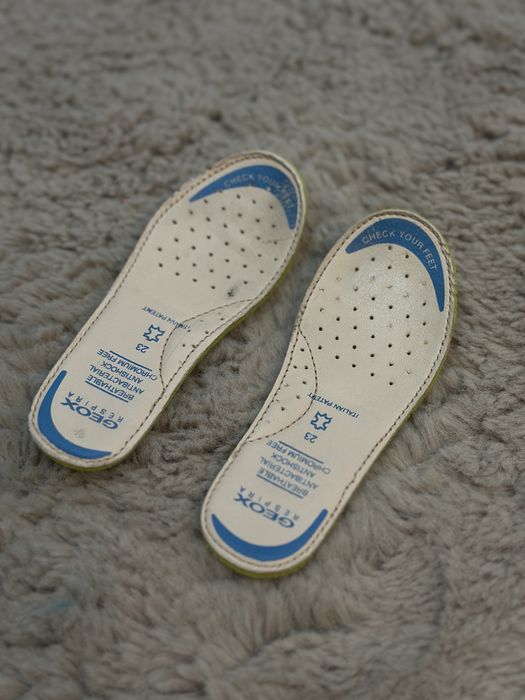 Adidasi Geox marime 23