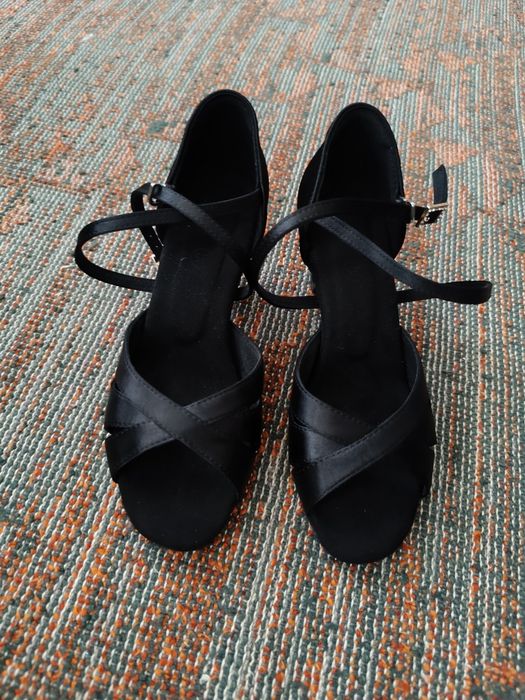 Туфли для танцев