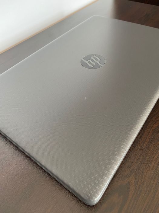 Лаптоп HP 255 G7 Ryzen