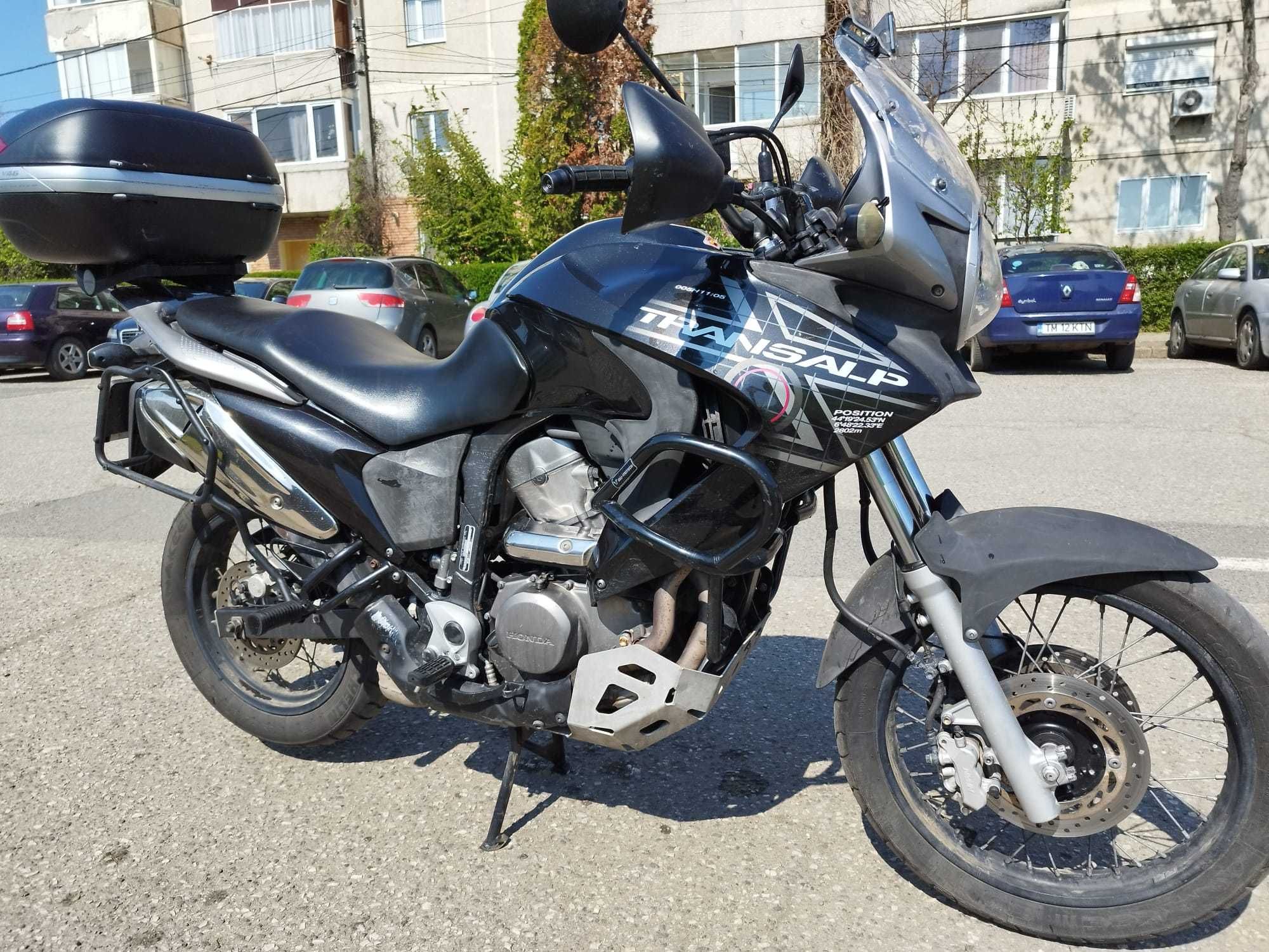 Honda transalp 2011 ABS