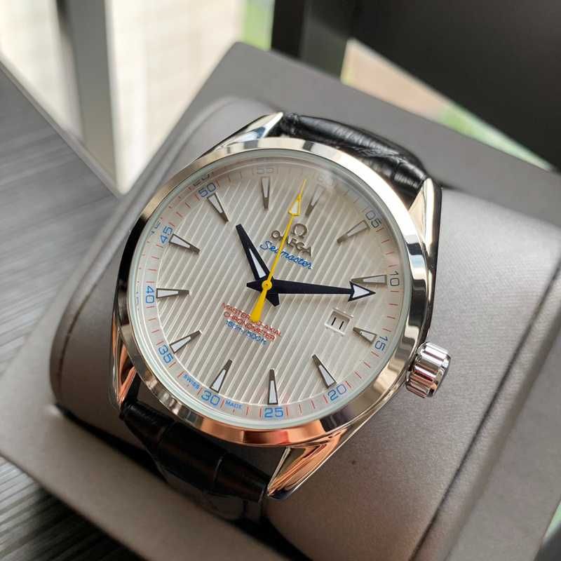 Vand Omega seamaster 40mm Silver cu Alb