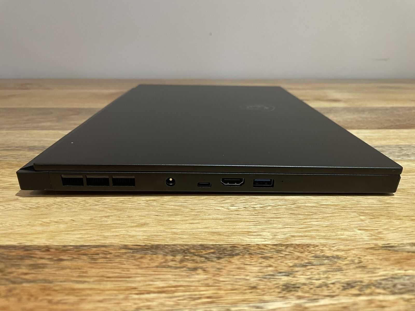 Лаптоп MSI GS66 Stealth