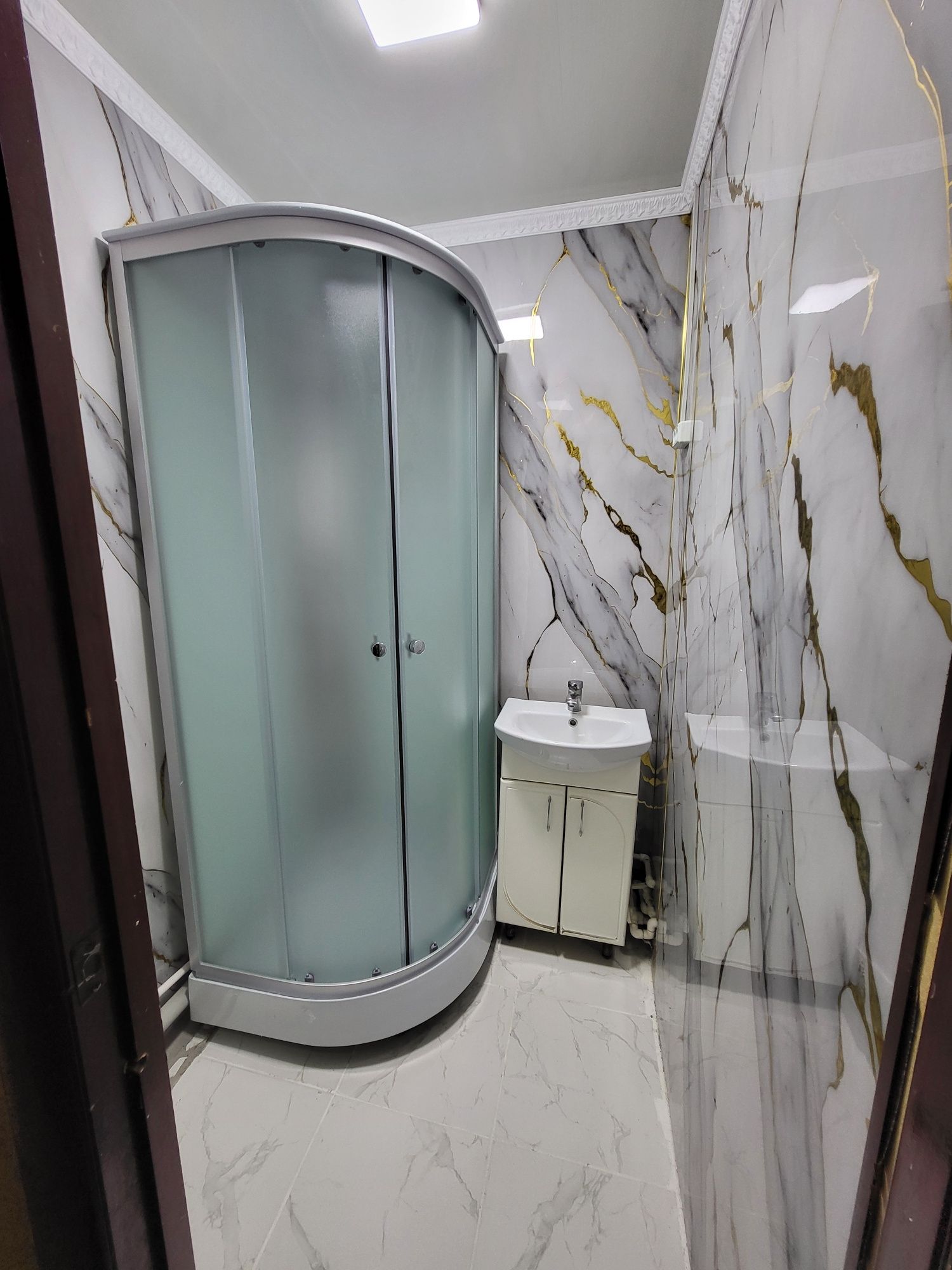 Срочно продам 4 х комнатную квартиру.