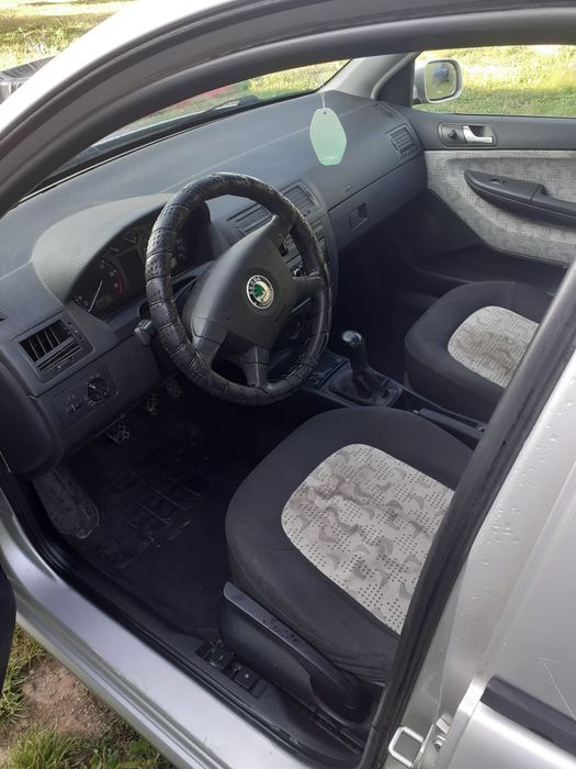 Skoda fabia benzina