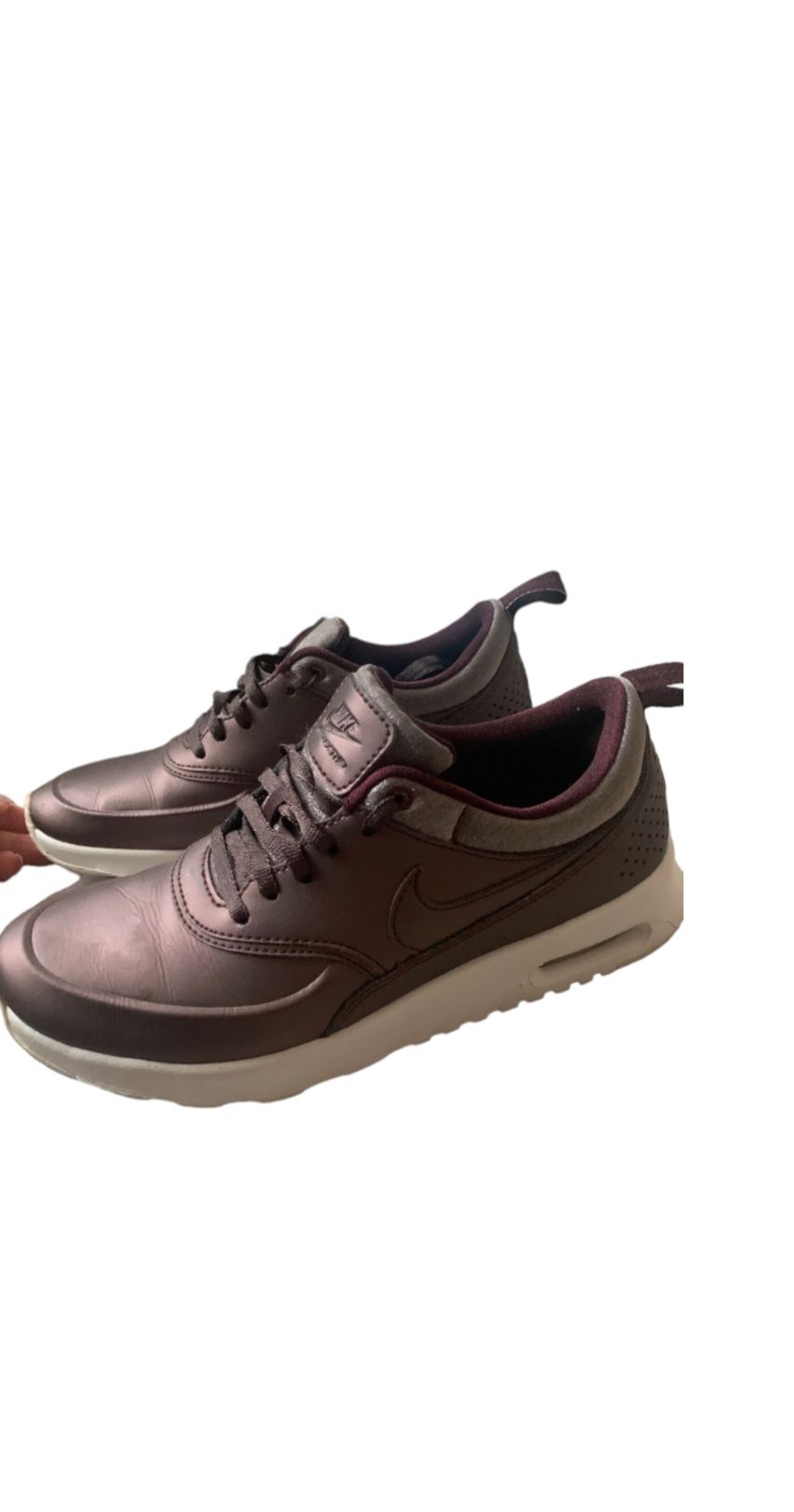 Дамски обувки/маратонки Nike 38