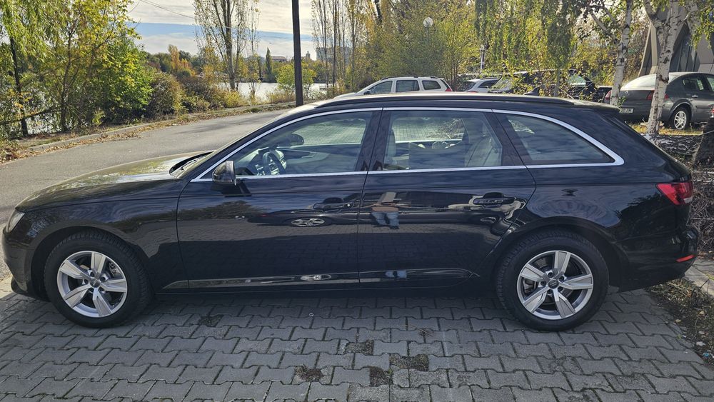 Vând Audi A4 B9 Avant