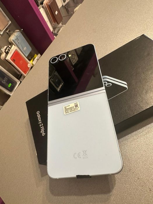Magazin Vinde : Samsung Z Flip 6 256gb